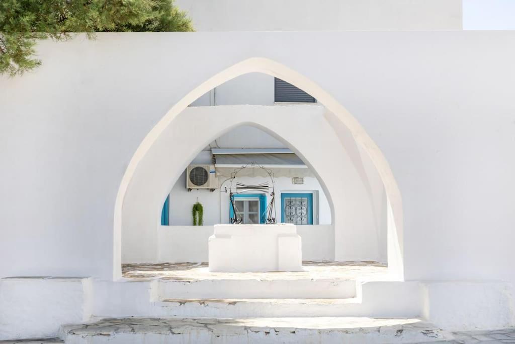 Avgerinos Villa Naxos City Exterior photo