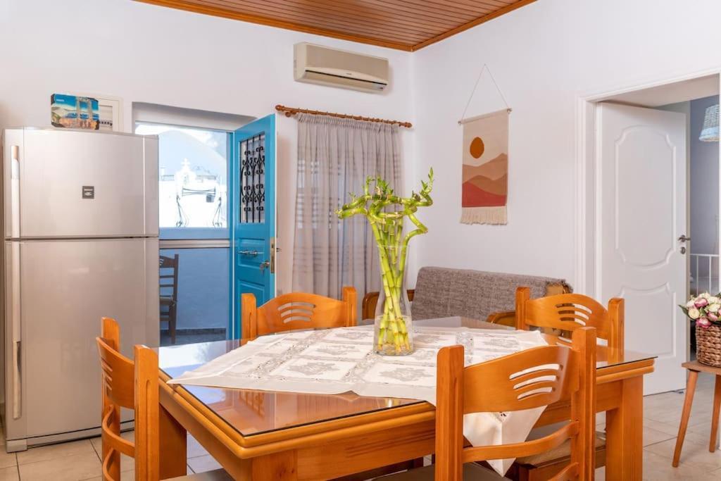 Avgerinos Villa Naxos City Exterior photo